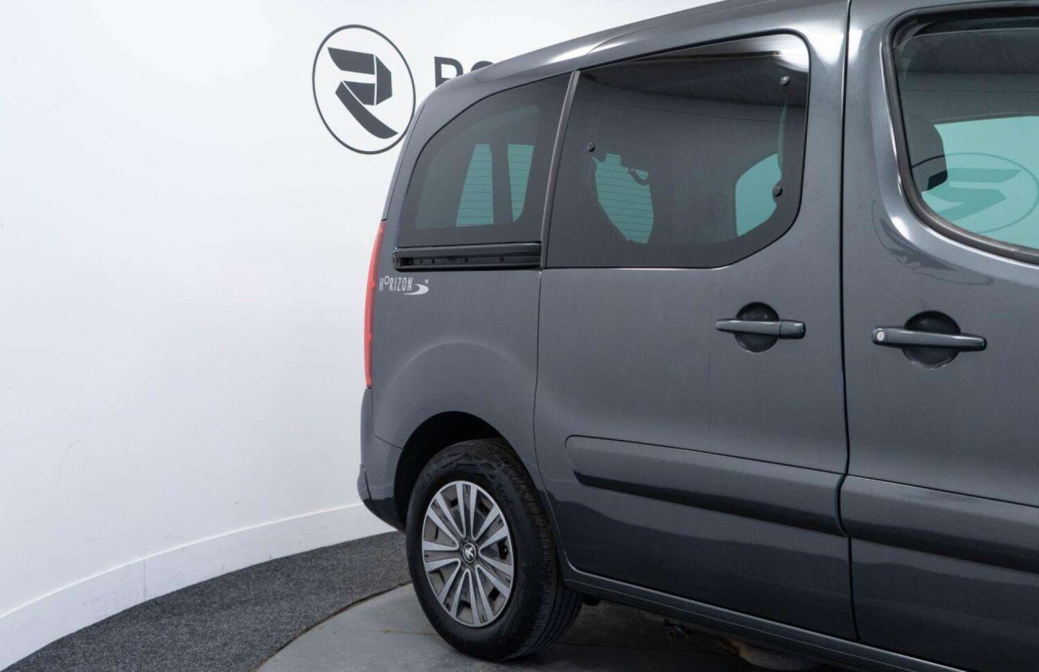 Used Peugeot Partner Tepee 2018 for sale - 77930748: Photo 13