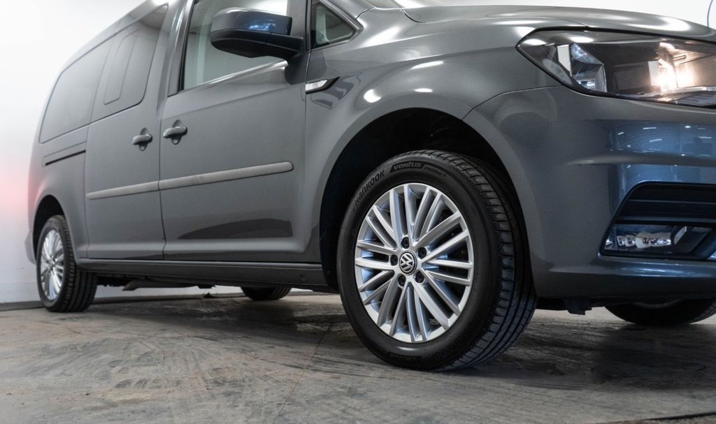 Used Volkswagen Caddy Maxi Life 2018 for sale - 76582156: Photo 11