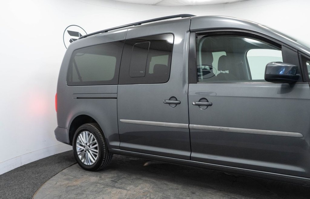 Used Volkswagen Caddy Maxi Life 2018 for sale - 76582156: Photo 13