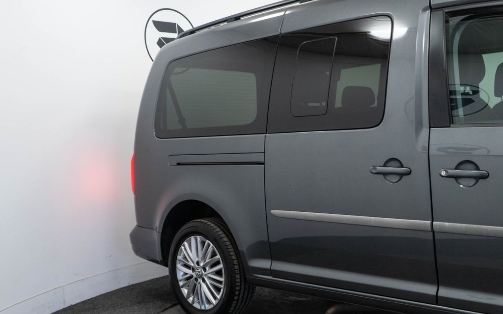 Used Volkswagen Caddy Maxi Life 2018 for sale - 76582156: Photo 14