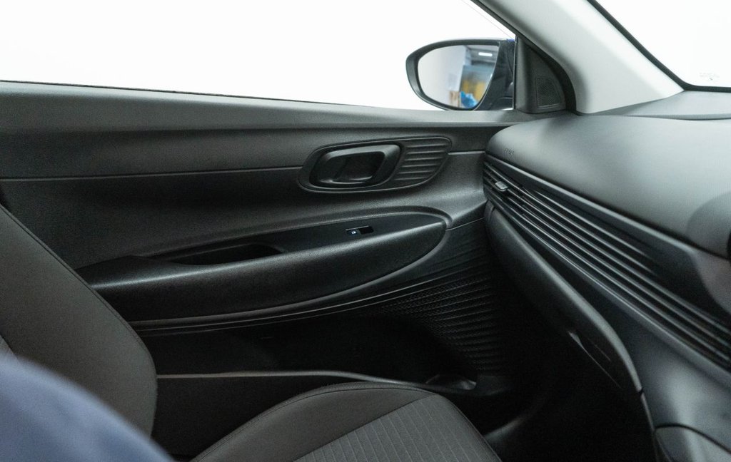 Used Hyundai i20 2022 for sale - 76739916: Photo 31