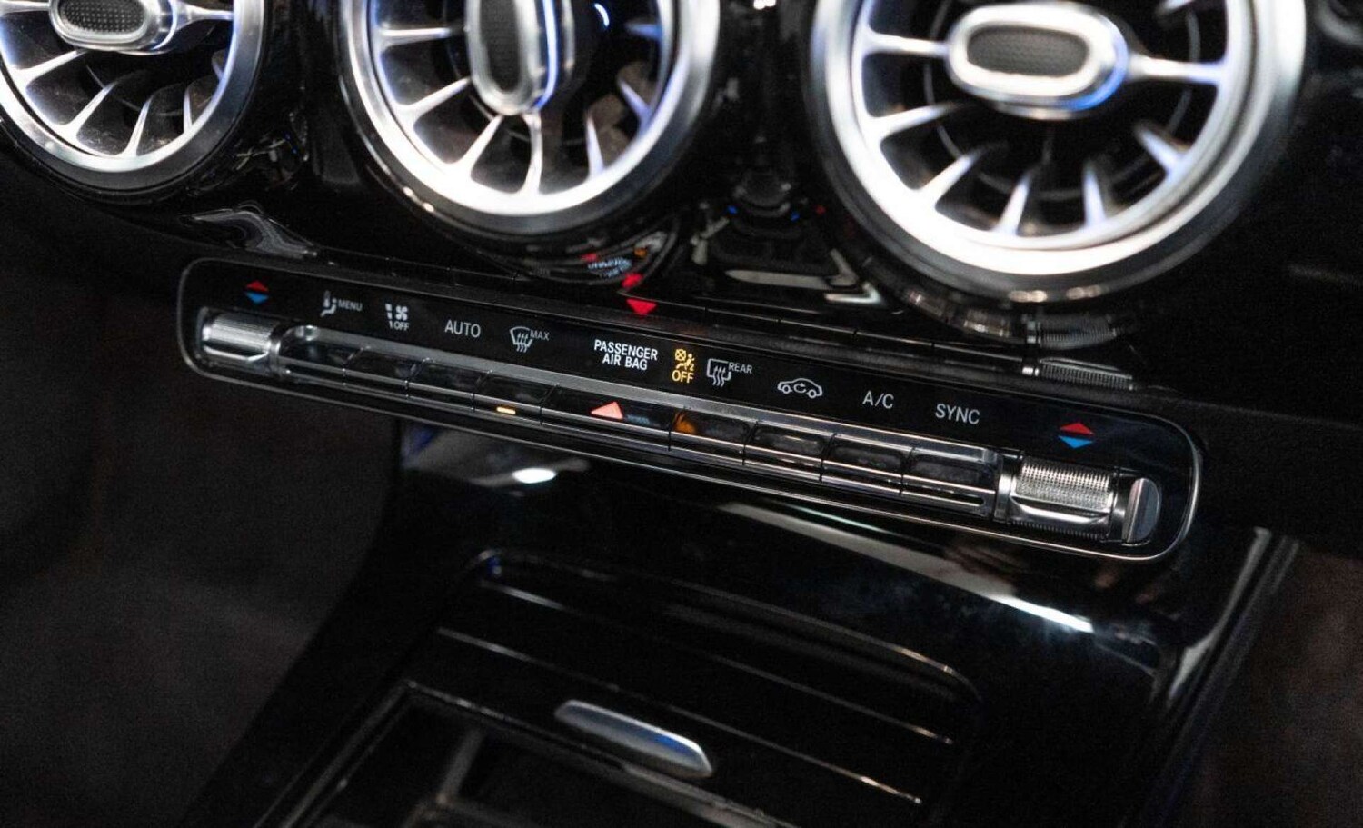 Used Mercedes-Benz CLA 2020 for sale - 77930739: Photo 28