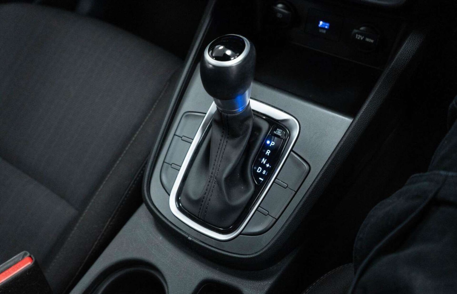 Used Hyundai KONA 2023 for sale - 77950455: Photo 29