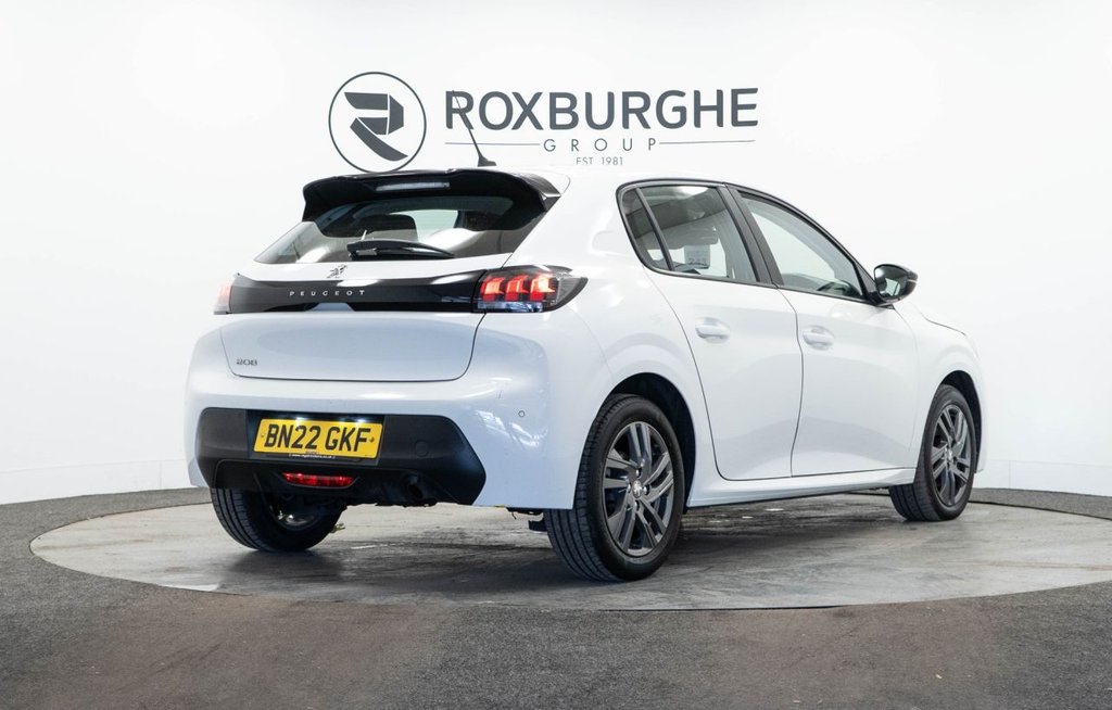 Used Peugeot 208 2022 for sale - 76591131: Photo 8