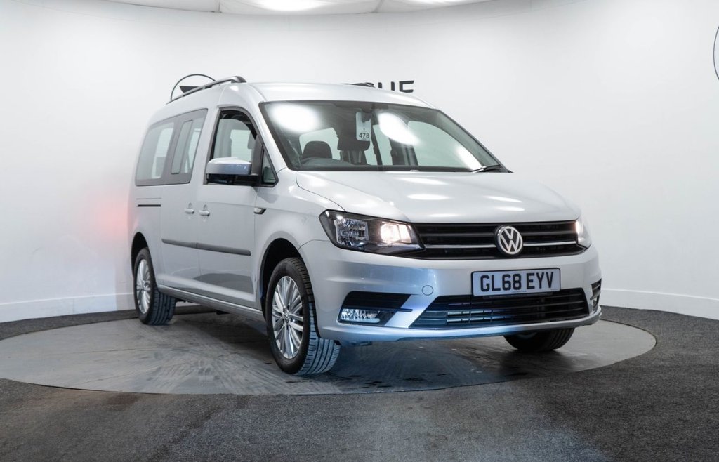 Used Volkswagen Caddy Maxi Life 2019 for sale - 77407635: Photo 1