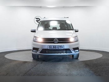 Used Volkswagen Caddy Maxi Life 2019 for sale - 77407635: Photo