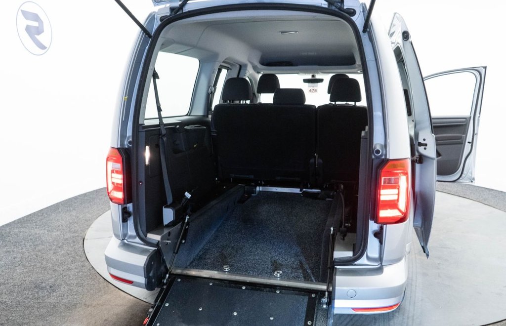 Used Volkswagen Caddy Maxi Life 2019 for sale - 77407635: Photo 34