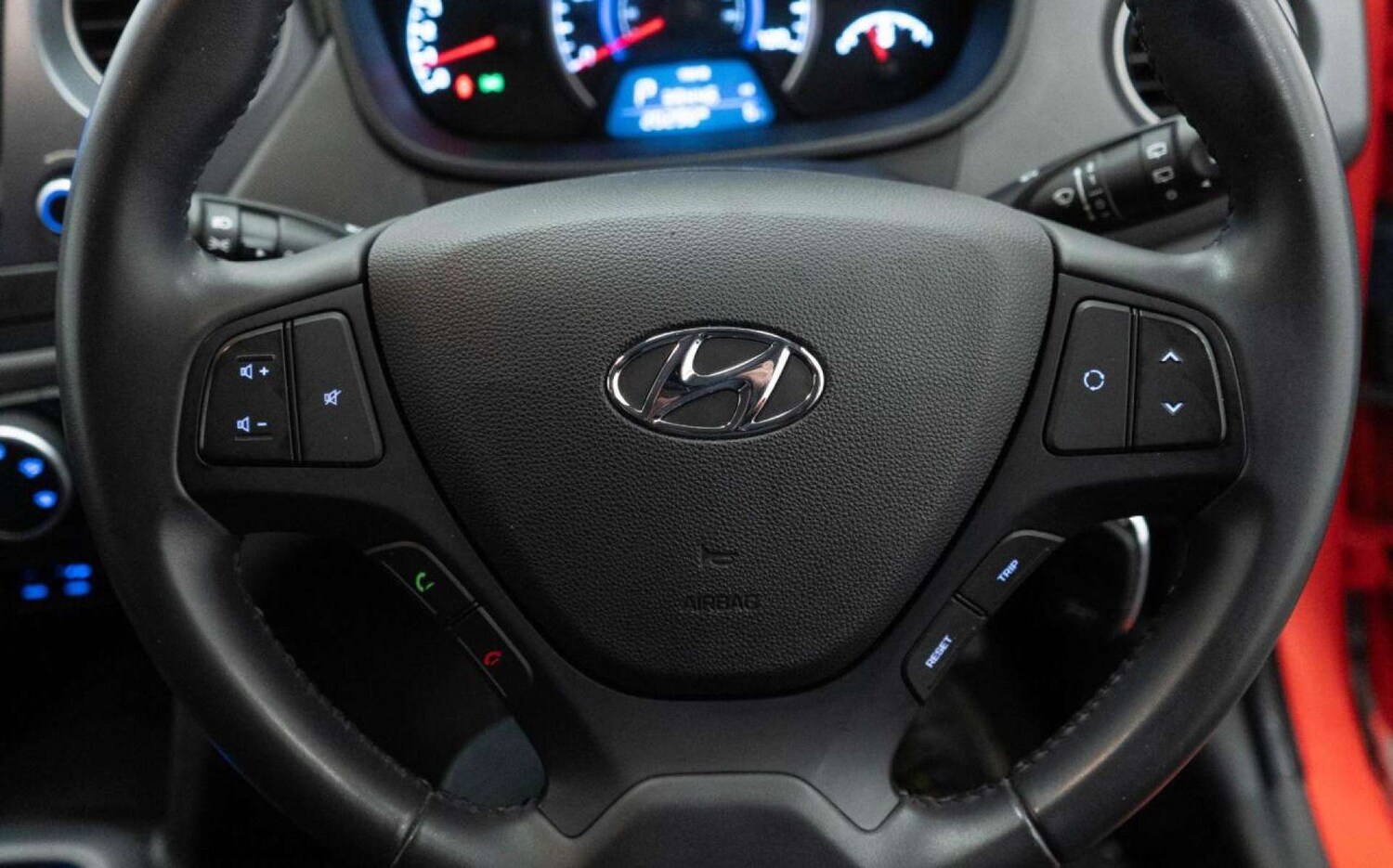 Used Hyundai i10 2019 for sale - 77930712: Photo 22