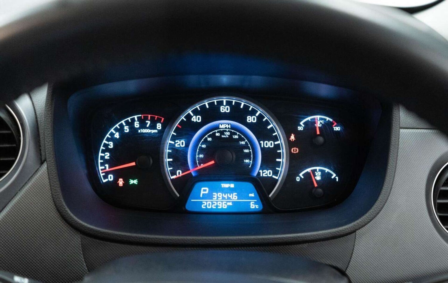 Used Hyundai i10 2019 for sale - 77930712: Photo 23