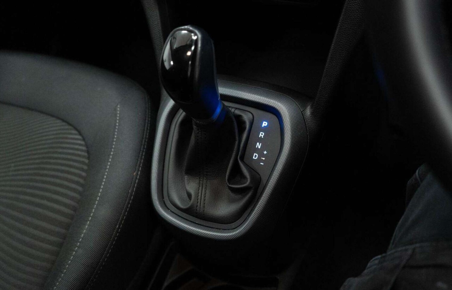 Used Hyundai i10 2019 for sale - 77930712: Photo 26