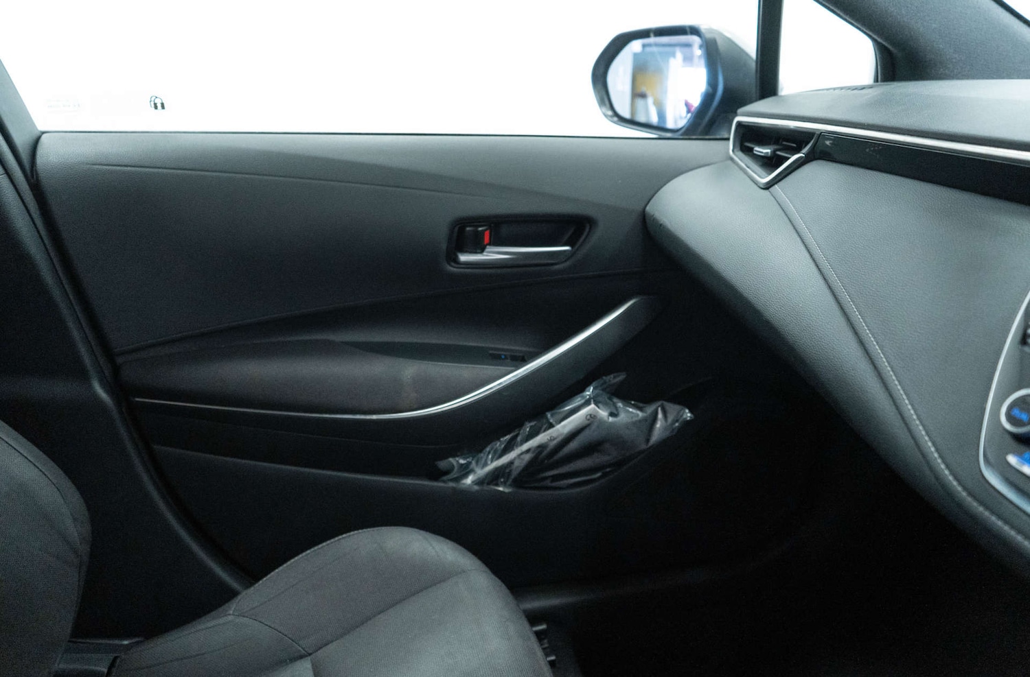 Used Toyota Corolla 2023 for sale - 77930681: Photo 33