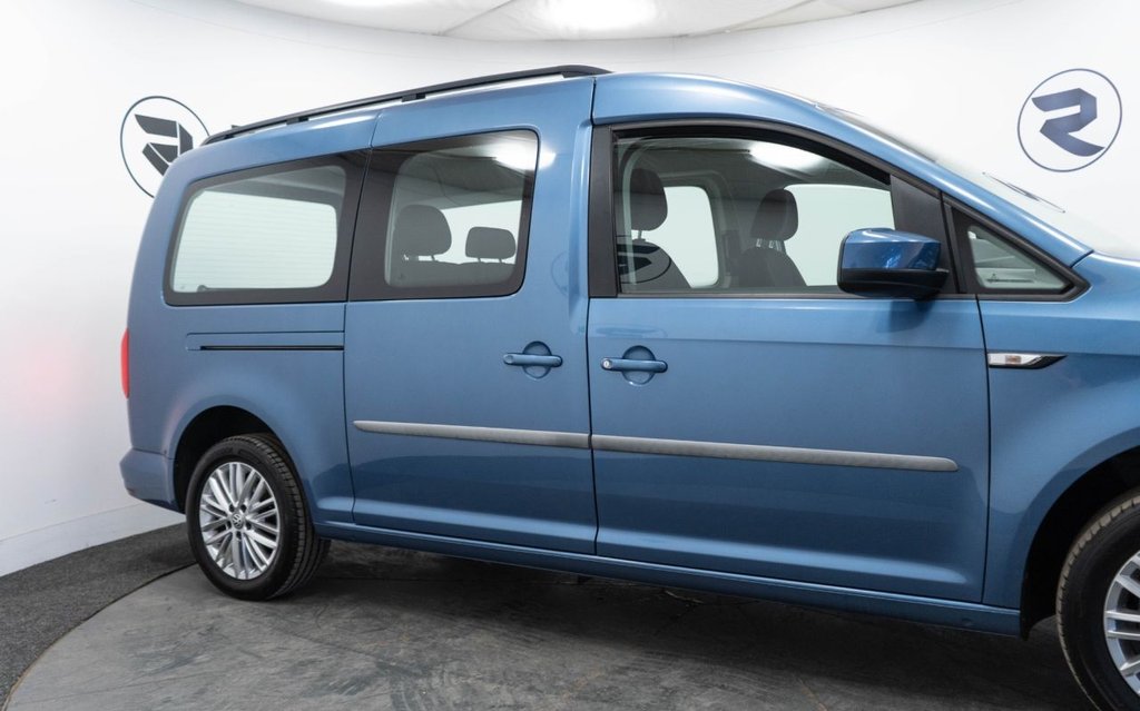 Used Volkswagen Caddy Maxi Life 2019 for sale - 76582325: Photo 12