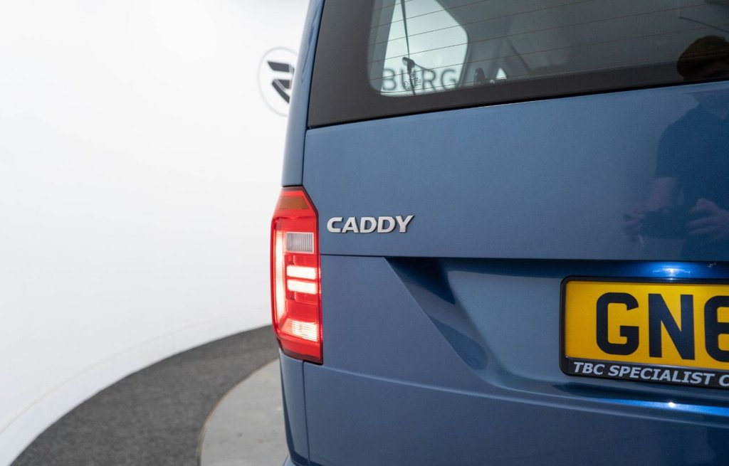 Used Volkswagen Caddy Maxi Life 2019 for sale - 76582325: Photo 16