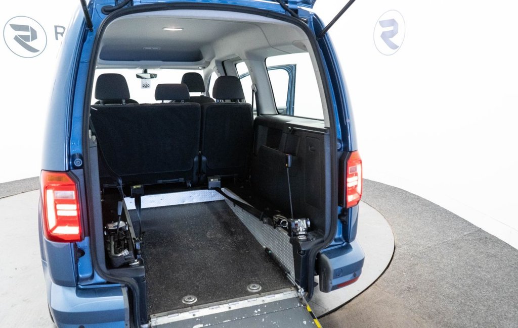 Used Volkswagen Caddy Maxi Life 2019 for sale - 76582325: Photo 34