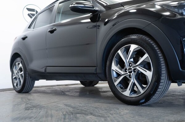 Used Kia Stonic 2022 for sale - 75573736: Photo 11