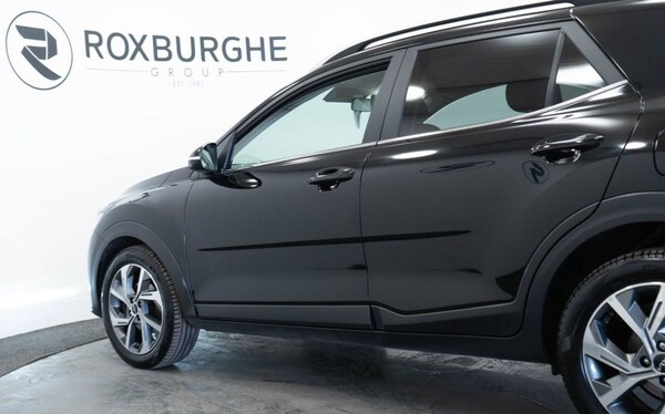 Used Kia Stonic 2022 for sale - 75573736: Photo 19