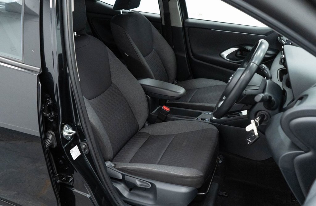 Used Toyota Yaris 2022 for sale - 77360227: Photo 22