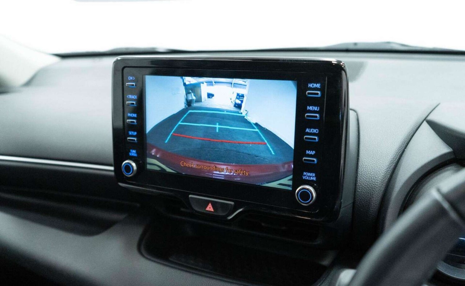 Used Toyota Yaris 2023 for sale - 77930685: Photo 27