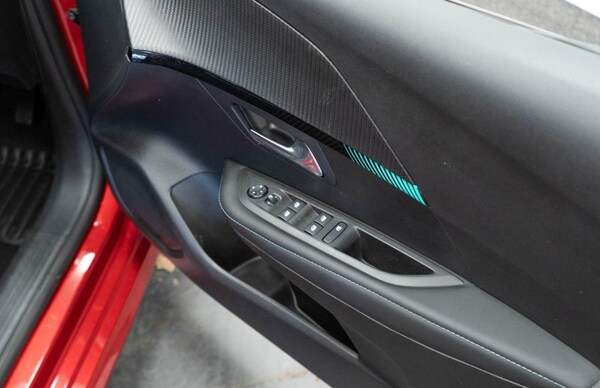 Used Peugeot 208 2022 for sale - 75456375: Photo 22