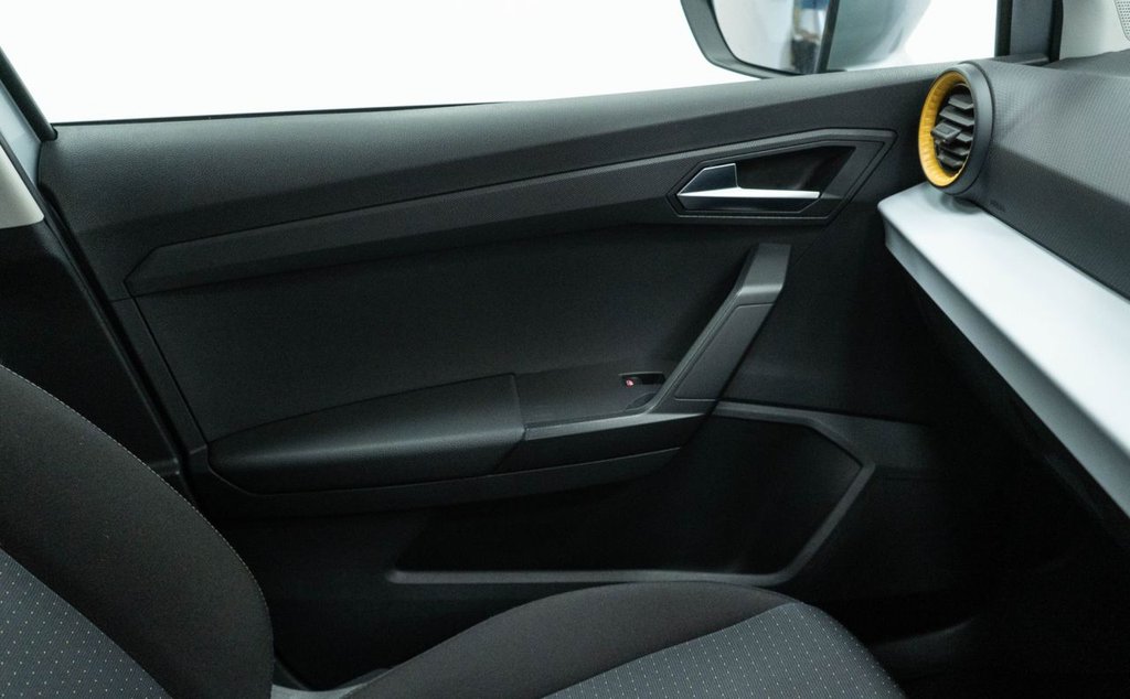 Used SEAT Arona 2023 for sale - 76406243: Photo 32