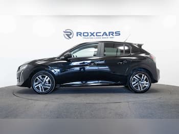 Used Peugeot 208 2023 for sale - 79747211: Photo