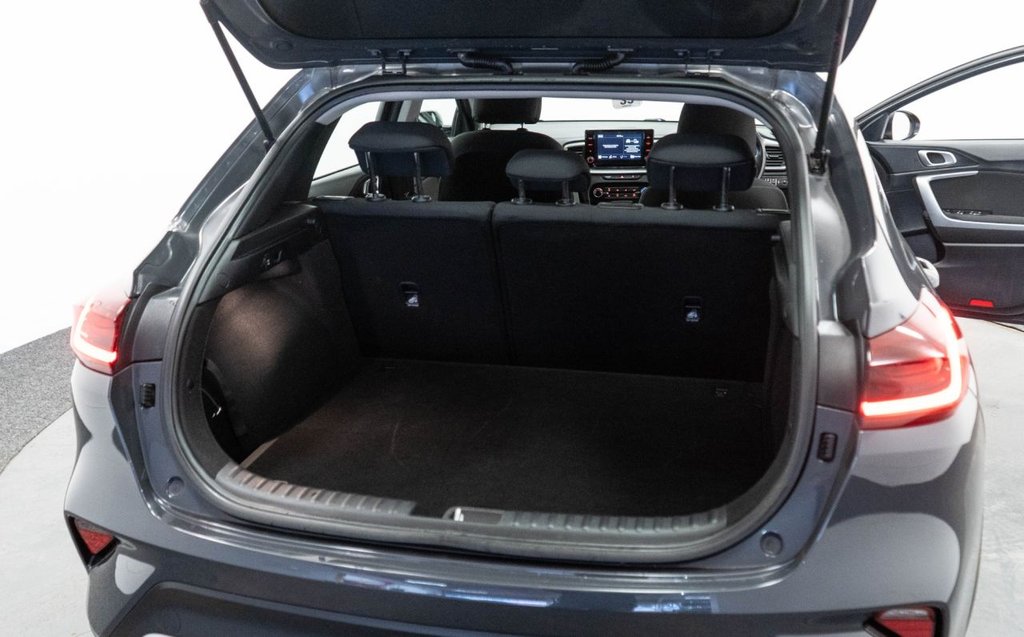 Used Kia XCeed 2022 for sale - 76080436: Photo 35