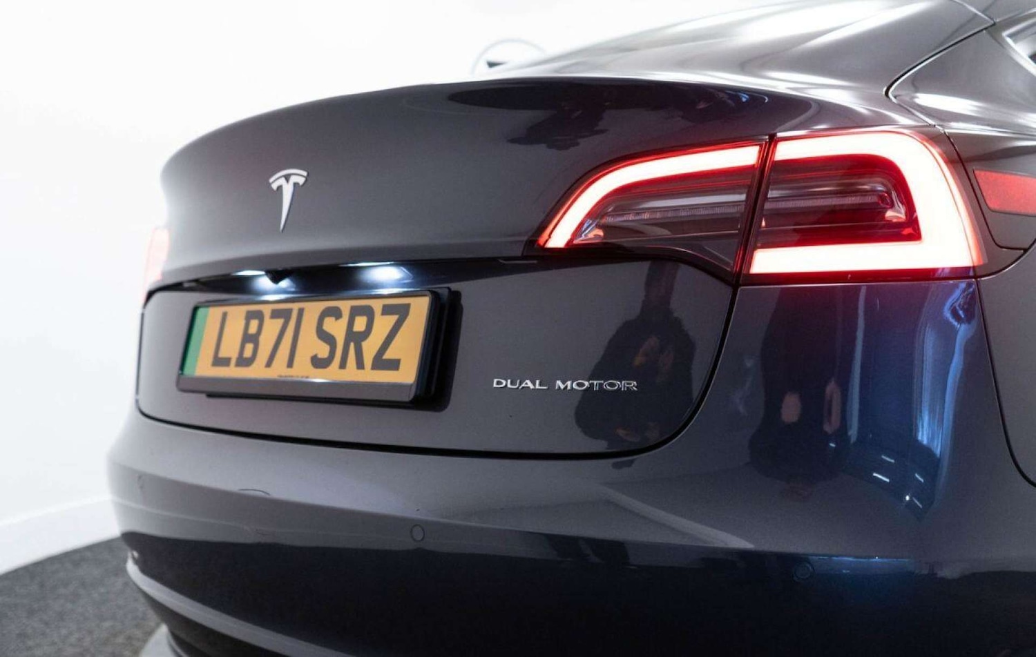 Used Tesla Model 3 2021 for sale - 77930901: Photo 17