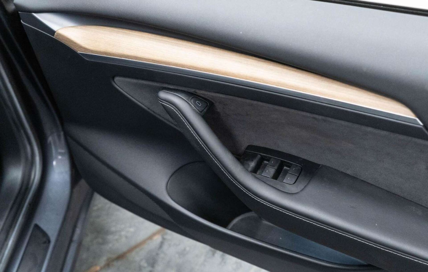 Used Tesla Model 3 2021 for sale - 77930901: Photo 23