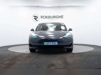 Used Tesla Model 3 2021 for sale - 77930901: Photo