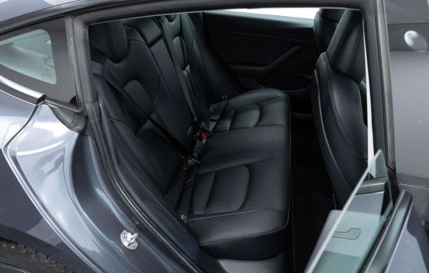 Used Tesla Model 3 2021 for sale - 77930901: Photo 35