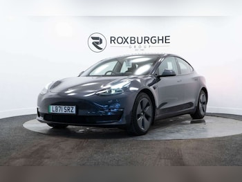 Used Tesla Model 3 2021 for sale - 77930901: Photo