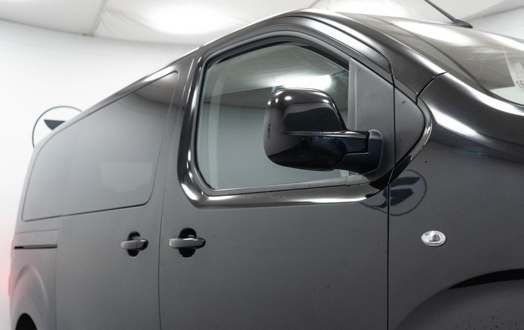 Used Peugeot Traveller 2021 for sale - 77302160: Photo 12