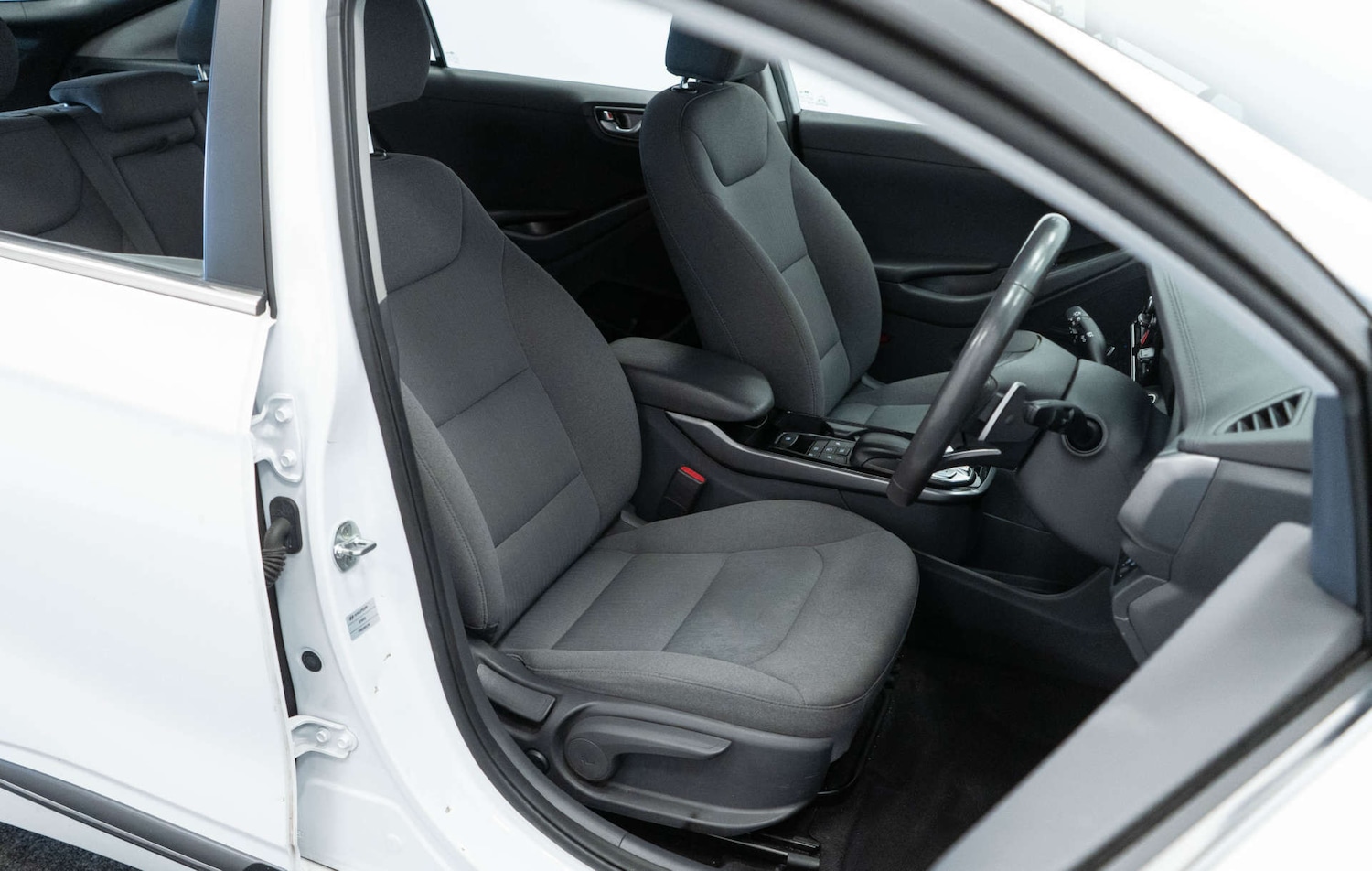 Used Hyundai IONIQ 2023 for sale - 77950392: Photo 21