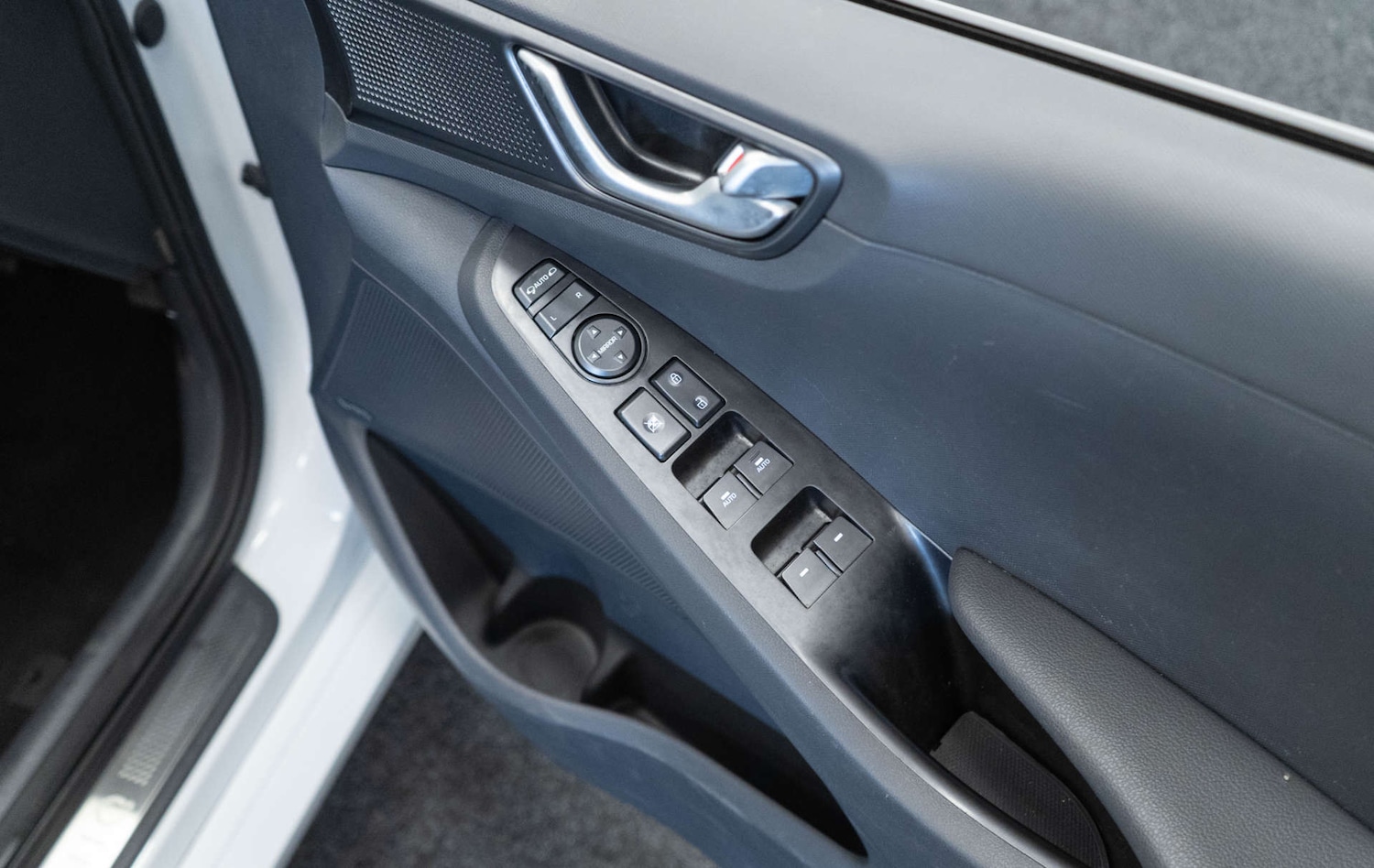 Used Hyundai IONIQ 2023 for sale - 77950392: Photo 22