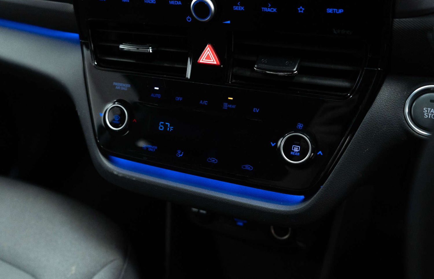 Used Hyundai IONIQ 2023 for sale - 77950392: Photo 28