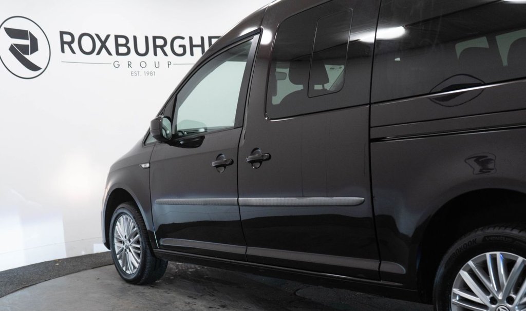 Used Volkswagen Caddy Maxi Life 2018 for sale - 77007287: Photo 17