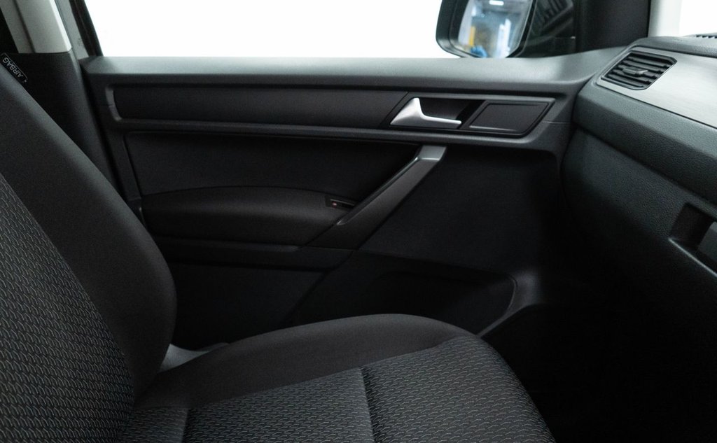 Used Volkswagen Caddy Maxi Life 2018 for sale - 77007287: Photo 27