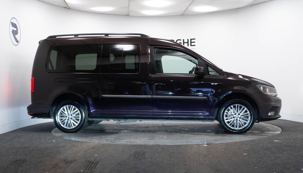 Used Volkswagen Caddy Maxi Life 2018 for sale - 77007287: Photo 9