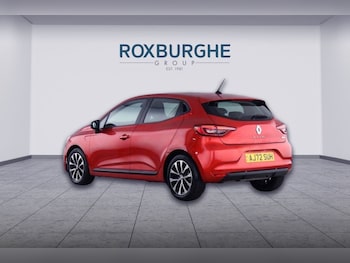 Used Renault Clio 2023 for sale - 77879581: Photo