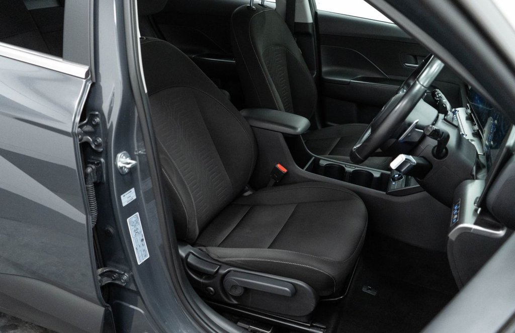 Used Hyundai KONA 2023 for sale - 77302461: Photo 21