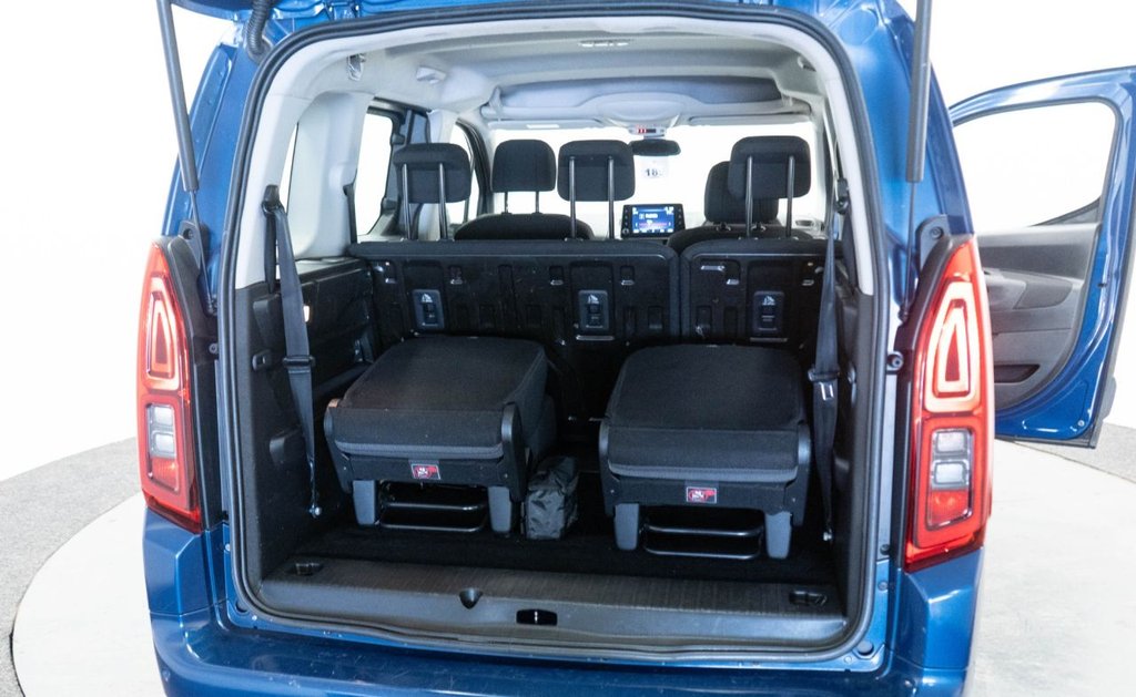 Vehicle 35