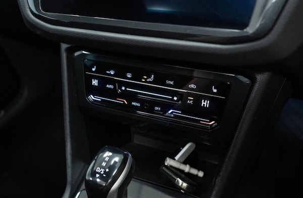 Used Volkswagen Tiguan 2022 for sale - 75597107: Photo 27