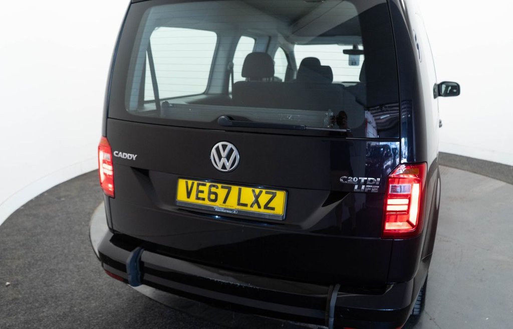 Used Volkswagen Caddy Maxi Life 2018 for sale - 75765140: Photo 16