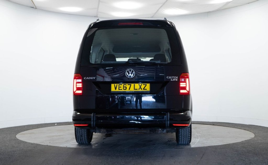 Used Volkswagen Caddy Maxi Life 2018 for sale - 75765140: Photo 7