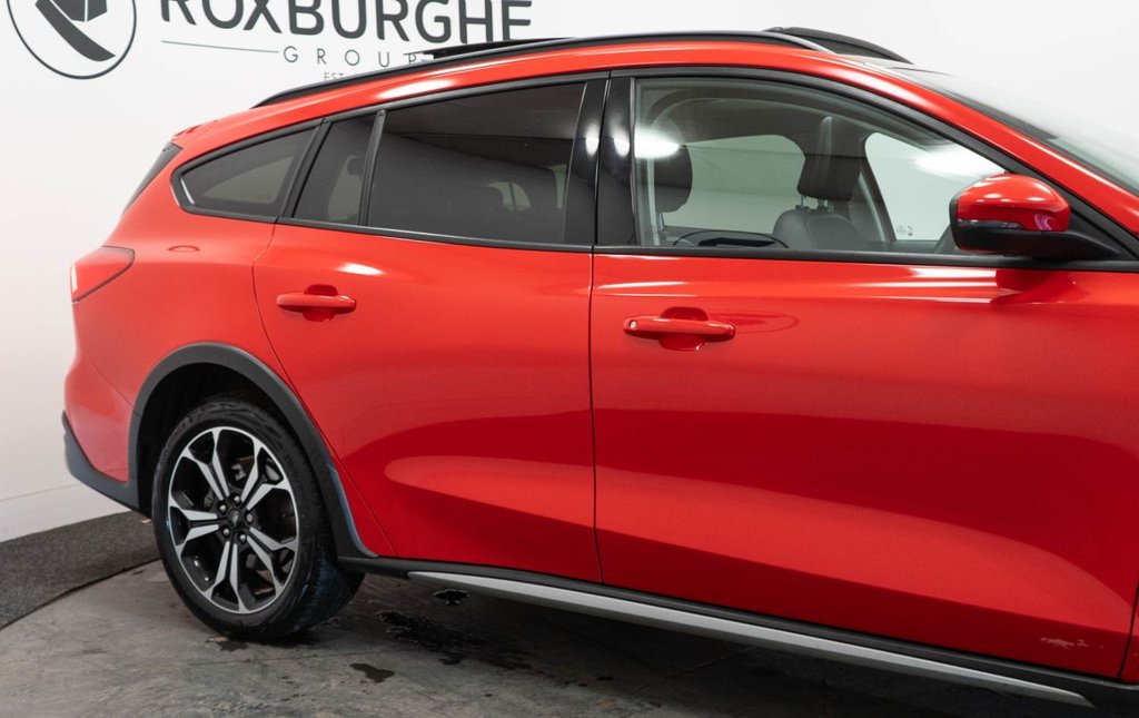 Used Ford Focus 2020 for sale - 76962114: Photo 13