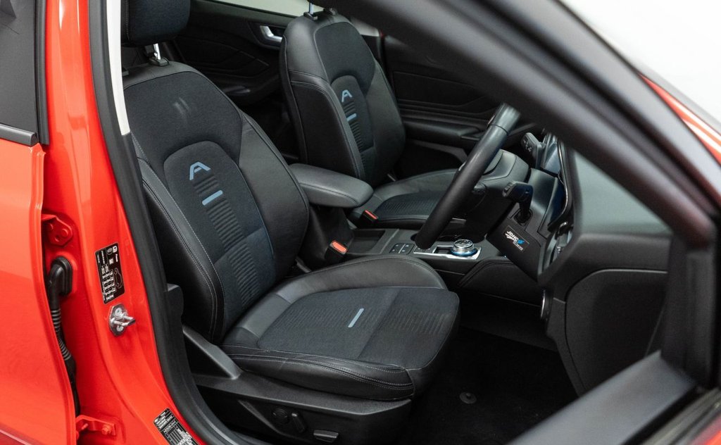 Used Ford Focus 2020 for sale - 76962114: Photo 22