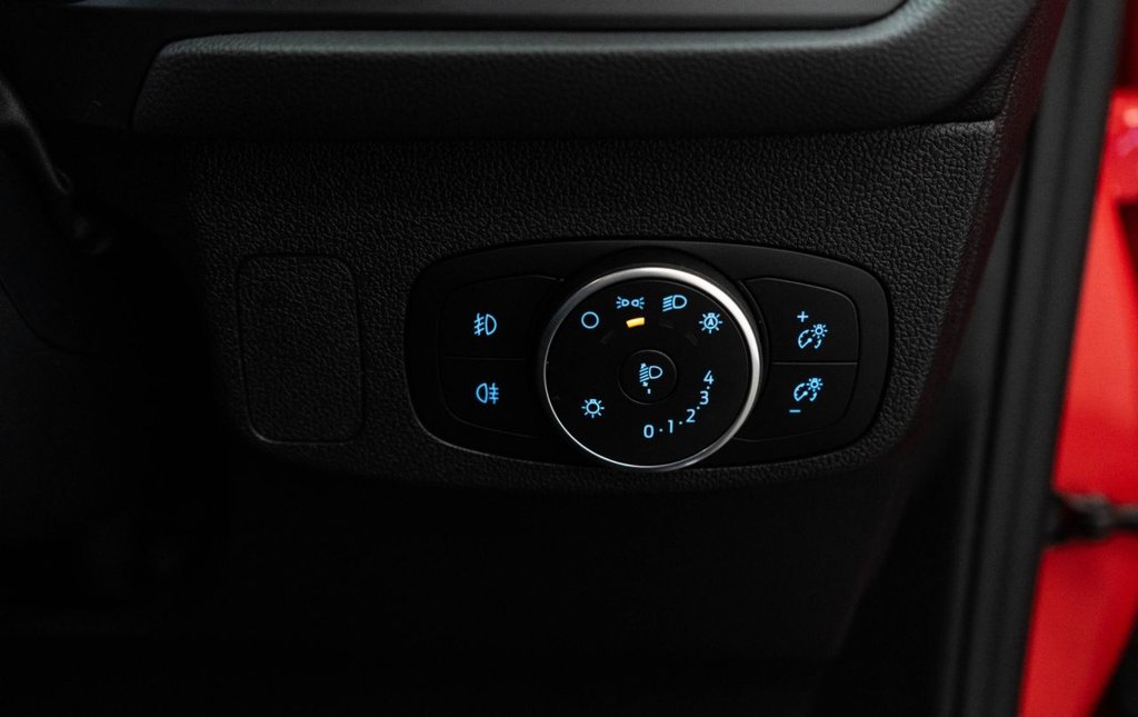 Used Ford Focus 2020 for sale - 76962114: Photo 25