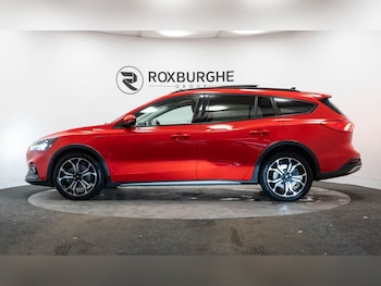 Used Ford Focus 2020 for sale - 76962114: Photo