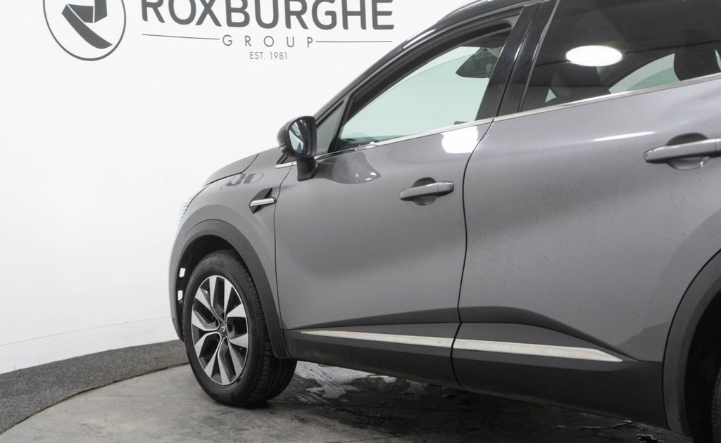 Used Renault Captur 2020 for sale - 76883248: Photo 19