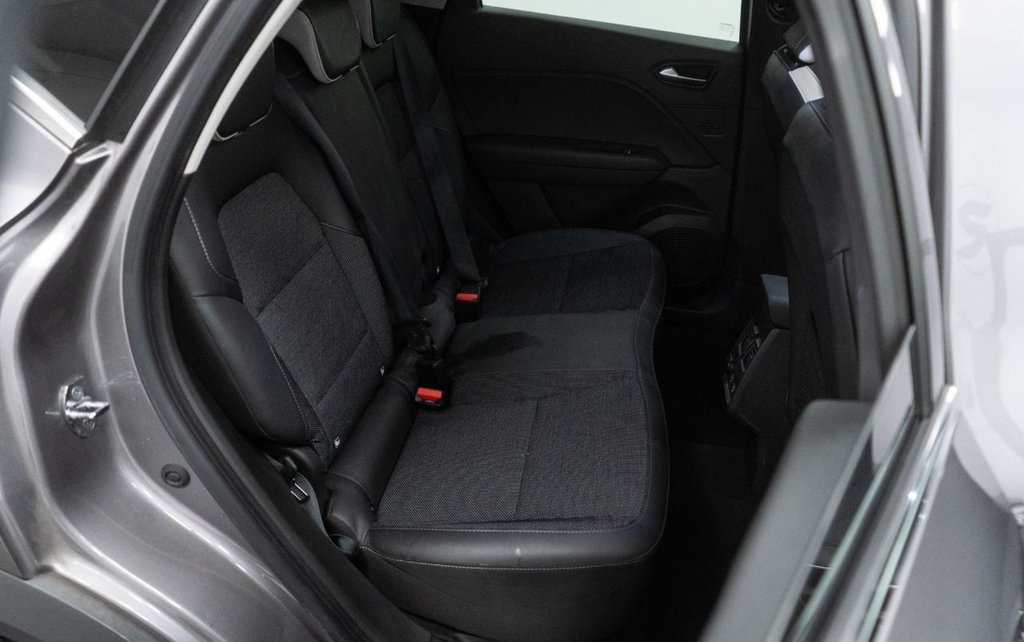 Used Renault Captur 2020 for sale - 76883248: Photo 33